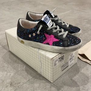 Golden Goose Girls’s Superstar Sneakers in Galaxi Glitter Fuschia Star (size 30)